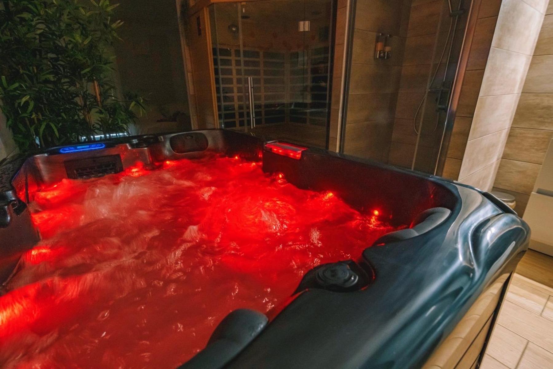 Spa Appartement O Temps Suspendu Reims Centre Sauna Et Jacuzzi 外观 照片